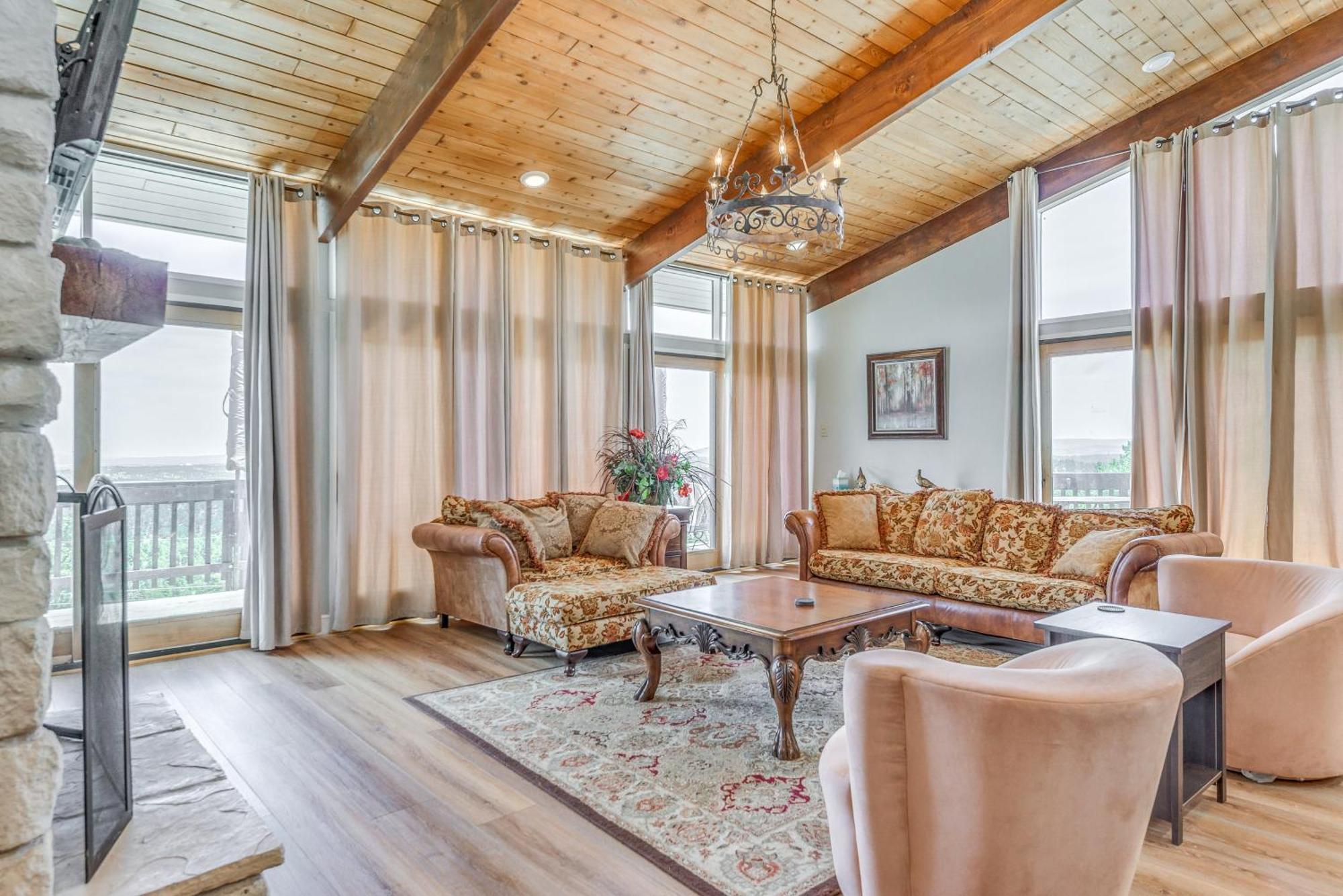 Serene Alto Cabin With Mountain Views And Fire Pit! Eksteriør billede