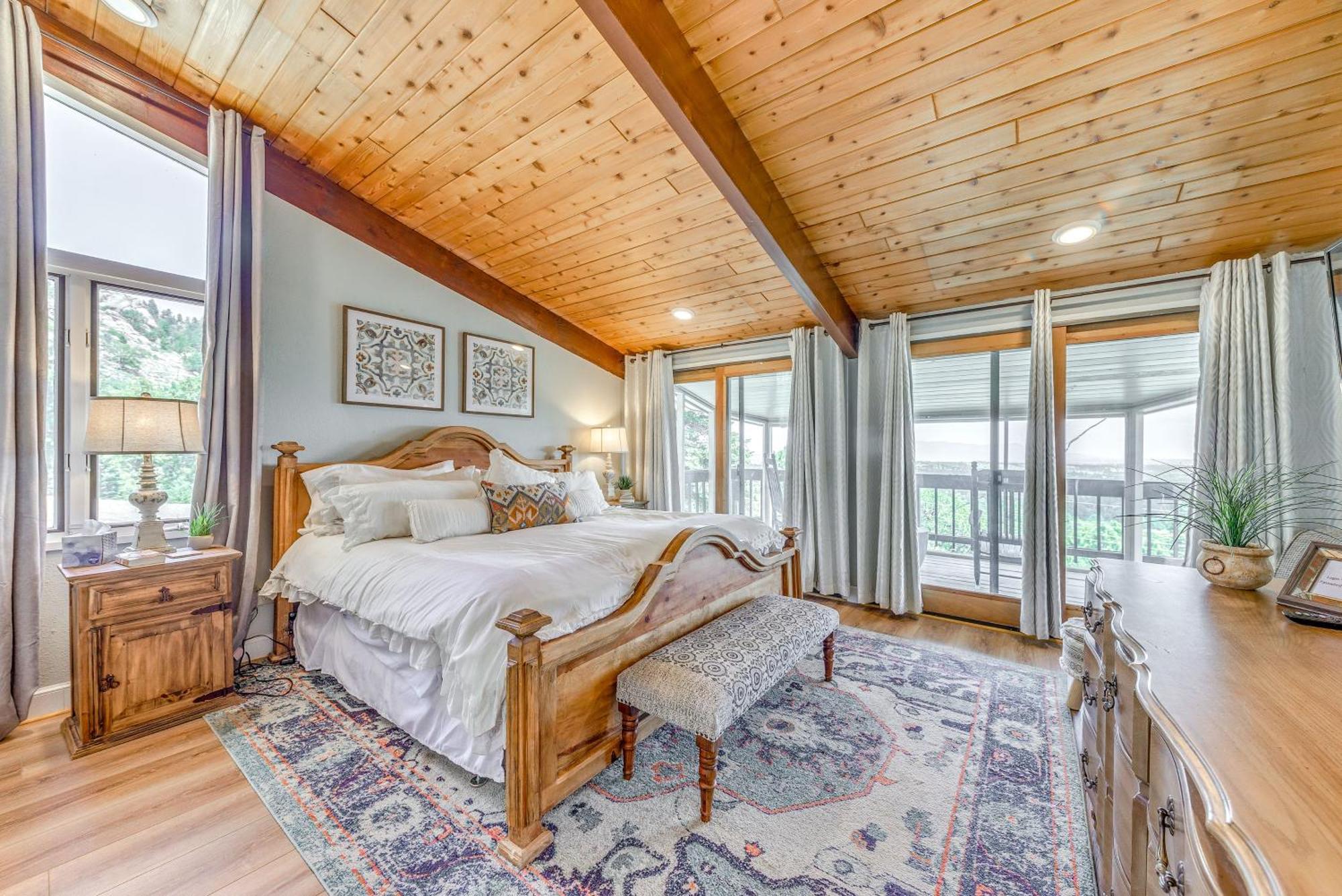 Serene Alto Cabin With Mountain Views And Fire Pit! Eksteriør billede